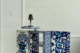 300 Biscayne Blvd Way, Miami, FL 33131 - Photo 8