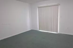 5249 NW 7th St, Miami, FL 33126 - Photo 22