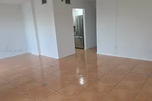 5249 NW 7th St, Miami, FL 33126 - Photo 8