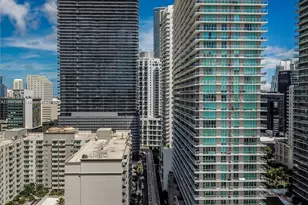 1050 Brickell Ave, Miami, FL 33131 - Photo 32