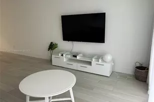 19390 Collins Ave, Sunny Isles Beach, FL 33160 - Photo 4