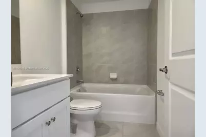 3403 34th St SW, Lehigh Acres, FL 33976 - Photo 10