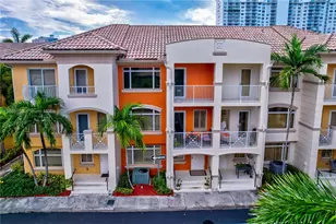 18409 NE 27th Ct, Aventura, FL 33160 - Photo 2