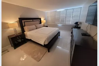 18071 Biscayne Blvd #1801, Aventura, FL 33160 - Photo 8