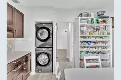 6460 SW 2nd St, Miami, FL 33144 - Photo 36