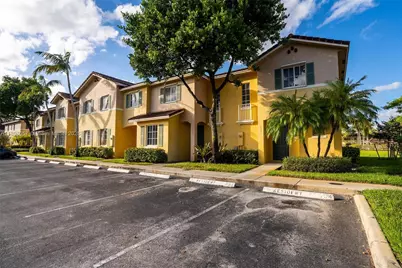 6051 SW 19th Pl, North Lauderdale, FL 33068 - Photo 1