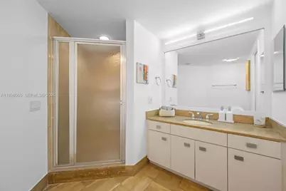 1581 Brickell Ave #2005, Miami, FL 33129 - Photo 22