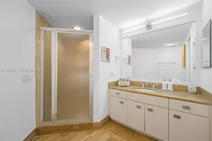 1581 Brickell Ave, Miami, FL 33129 - Photo 22