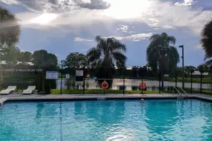 2000 S Main St, Belle Glade, FL 33430 - Photo 16