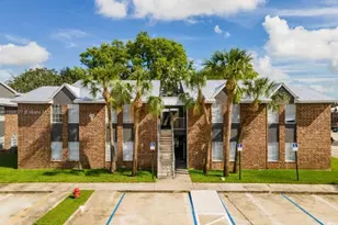 2000 S Main St, Belle Glade, FL 33430 - Photo 2