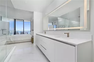 700 NE 24th St, Miami, FL 33137 - Photo 18