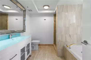 1800 Sunset Harbour Dr, Miami Beach, FL 33139 - Photo 12