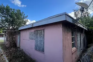 2122 Dewey St, Hollywood, FL 33020 - Photo 4