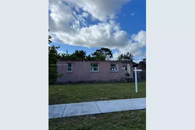 2122 Dewey St, Hollywood, FL 33020 - Photo 1