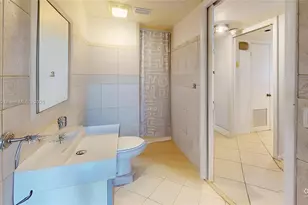 11111 Biscayne Blvd, Miami, FL 33181 - Photo 10
