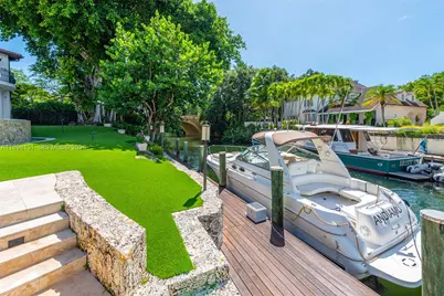 6700 Granada Blvd, Coral Gables, FL 33146 - Photo 82