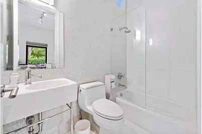 6700 Granada Blvd, Coral Gables, FL 33146 - Photo 58