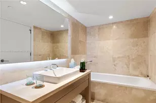 102 24th St, Miami Beach, FL 33139 - Photo 24