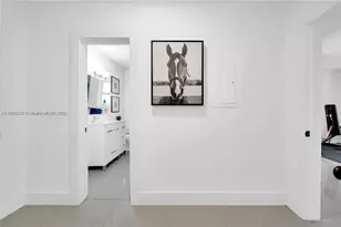 555 NE 127th St, North Miami, FL 33161 - Photo 28