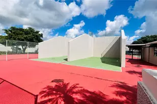 1666 NW 113th Way, Pembroke Pines, FL 33026 - Photo 16