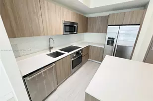 201 SW 17th Rd, Miami, FL 33129 - Photo 2