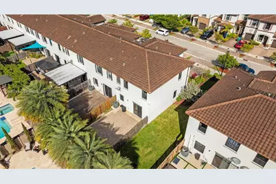 9000 NW 183rd St #9000, Hialeah, FL 33018 - Photo 10