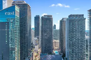 55 SW 9th St, Miami, FL 33130 - Photo 32