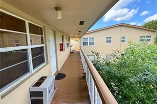 211 Coventry I, West Palm Beach, FL 33417 - Photo 16