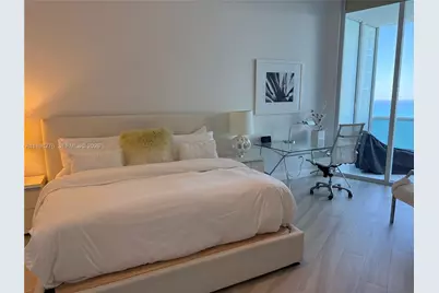 15901 Collins Ave #3907, Sunny Isles Beach, FL 33160 - Photo 12