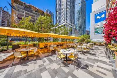 159 NE 6th St #4201, Miami, FL 33132 - Photo 62