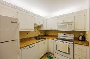 4750 NW 22nd Ct, Lauderhill, FL 33313 - Photo 14