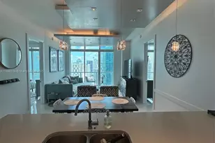 500 Brickell Ave, Miami, FL 33131 - Photo 6