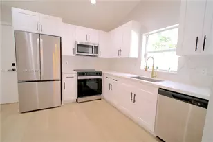 13026 Hampton Lakes Cir, Boynton Beach, FL 33436 - Photo 2