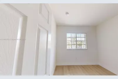 374 NE 27th Ave #201, Homestead, FL 33033 - Photo 14