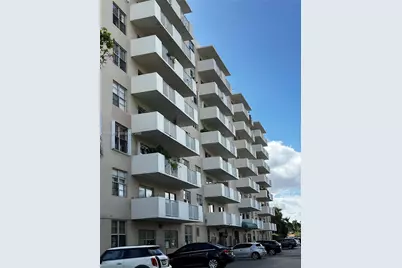 1455 N Treasure Dr #1R, North Bay Village, FL 33141 - Photo 1