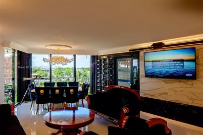 4000 Towerside Ter #410, Miami, FL 33138 - Photo 2