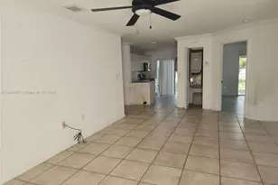 5775 NW 109th Ave, Doral, FL 33178 - Photo 10