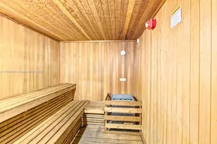 2681 N Flamingo Rd, Sunrise, FL 33323 - Photo 18