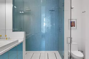 2001 Meridian Ave, Miami Beach, FL 33139 - Photo 8