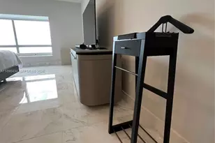 1435 Brickell Ave, Miami, FL 33131 - Photo 16