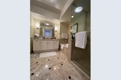 1435 Brickell Ave #3307, Miami, FL 33131 - Photo 24