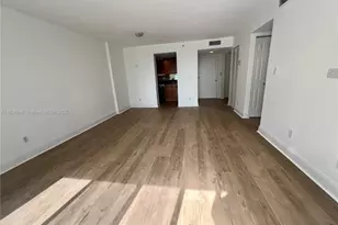 770 Claughton Island Dr, Miami, FL 33131 - Photo 10