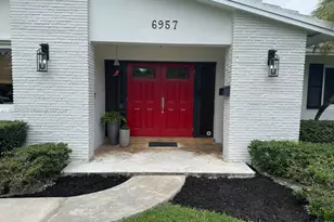6957 SW 148th Terrace, Palmetto Bay, FL 33158 - Photo 2