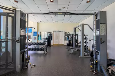 5555 Collins Ave #8P, Miami Beach, FL 33140 - Photo 26