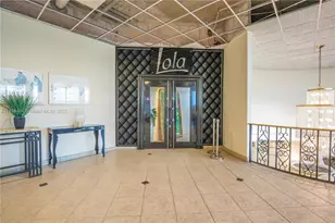 5555 Collins Ave, Miami Beach, FL 33140 - Photo 16