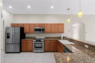 22032 SW 95th Pl, Cutler Bay, FL 33190 - Photo 20