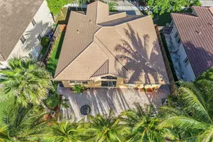 22032 SW 95th Pl, Cutler Bay, FL 33190 - Photo 40