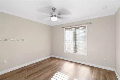 22032 SW 95th Pl, Cutler Bay, FL 33190 - Photo 28