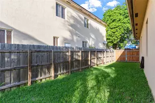 22032 SW 95th Pl, Cutler Bay, FL 33190 - Photo 34