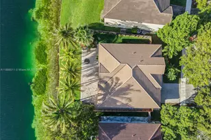 22032 SW 95th Pl, Cutler Bay, FL 33190 - Photo 38